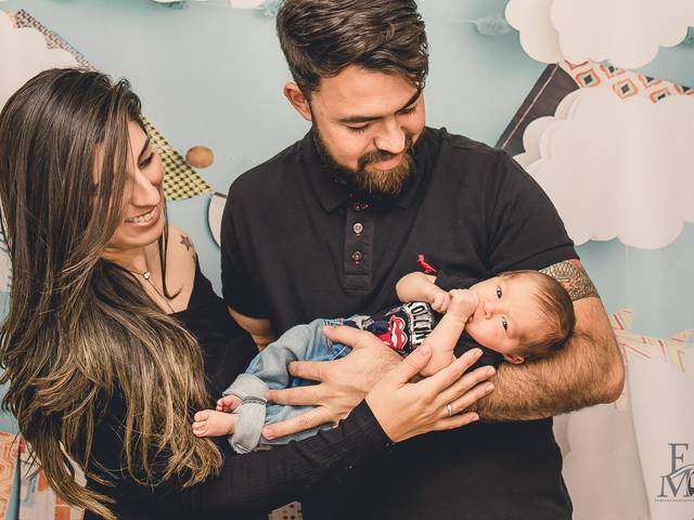 Newborn de Quanta fofuraaaa Bê....