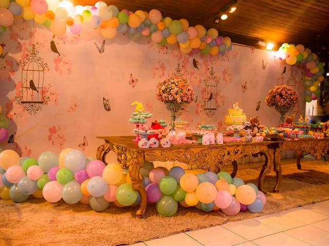 Festas de Teve Jardim encantado para a princesinha Bia