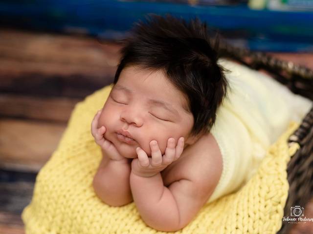 Newborn de Um pouco de cor?!! Sim, por favor - Amamos