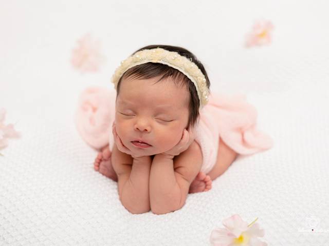 Newborn de Sofia - chegou para transbordar os corações de amor :)