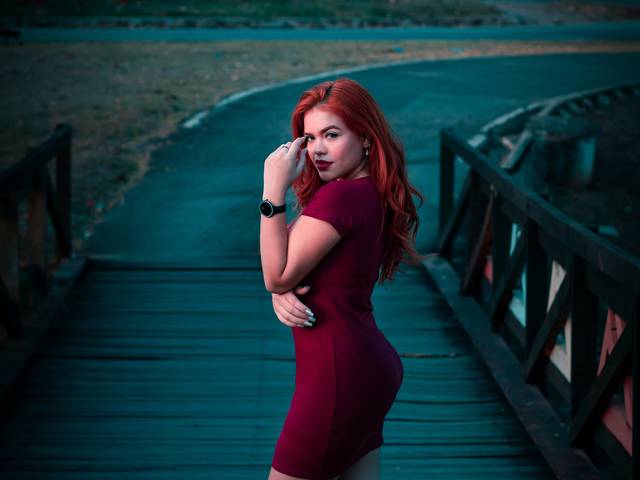 Ensaios feminino  de Gabriele Costa 