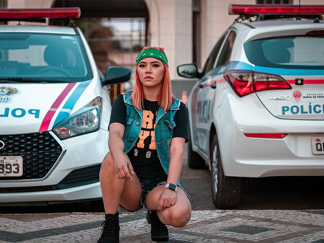 Ensaios feminino  de Kaline Pinheiro 