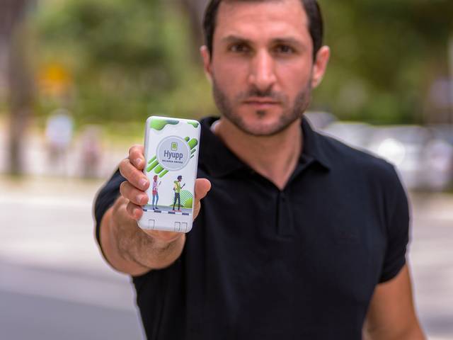 Portrait de Hyupp Recarga Rápida