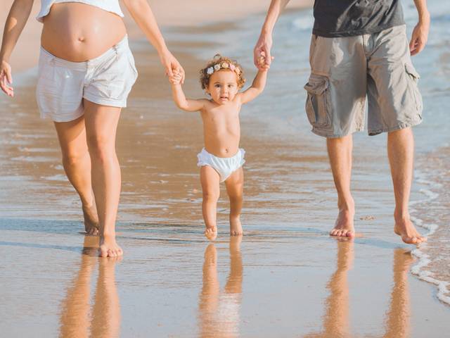 Ensaio Família de Ensaio Família na praia - Gaby, Rapha, Helena e Baby