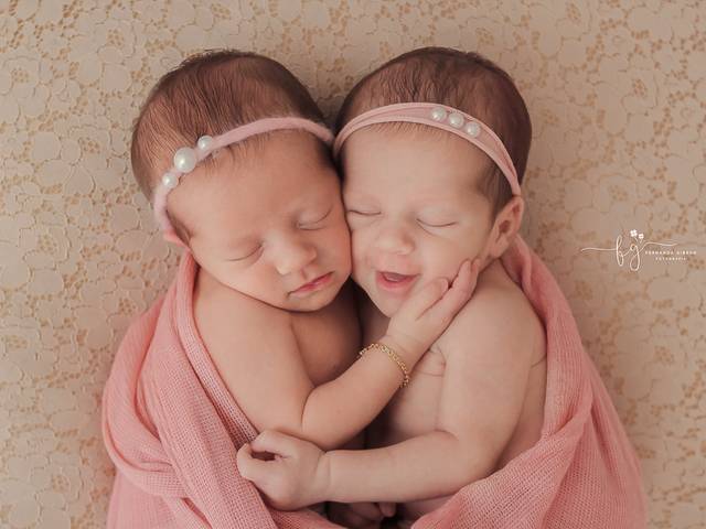 NEWBORN de Newborn - Luiza e Sofia 