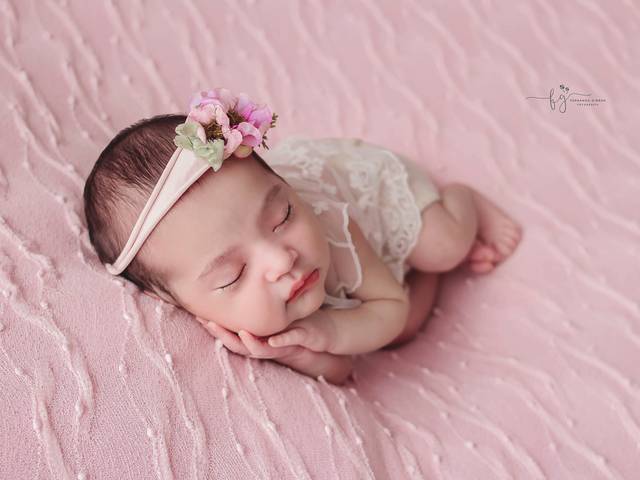 NEWBORN de Newborn - Luisa 