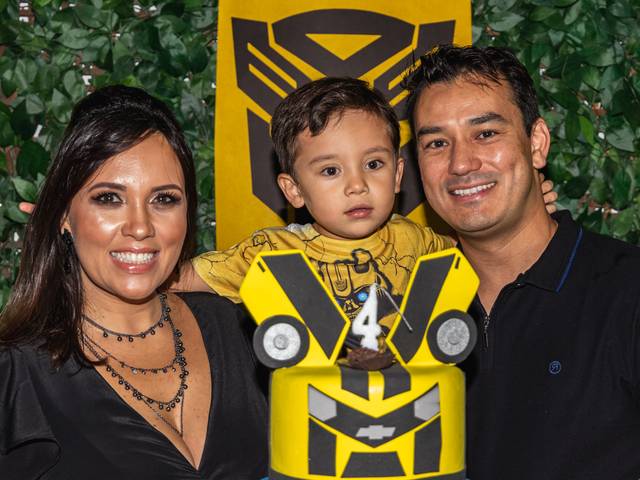 Aniversário Infantil de Theo - 4 anos e Renata - 40 anos