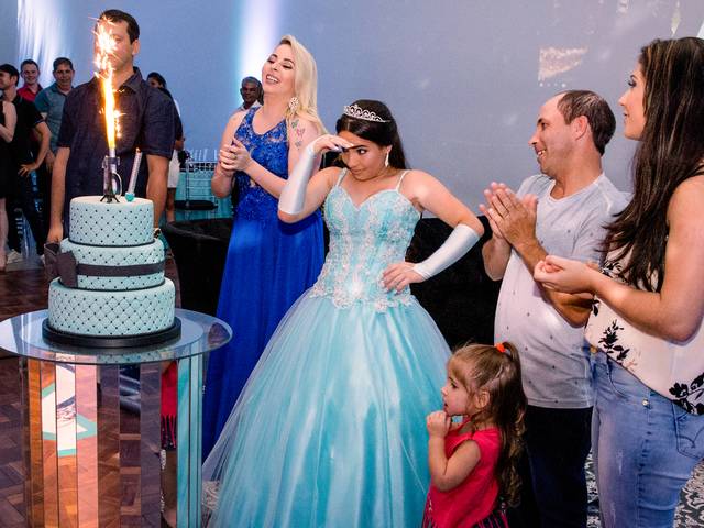 15 Anos de 15 Anos Letícia Lima