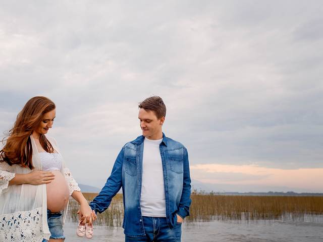 Família de Kátia e Isaque à espera de Laura