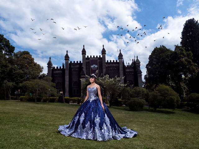 Ensaios Debutantes de Ensaio da Debutante Allana no Castelo dos Vinhais | Fotógrafo de Debutante em Vinhedo