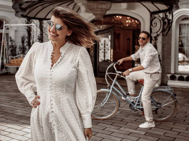 Life Style of Jaqueline & Rodrigo