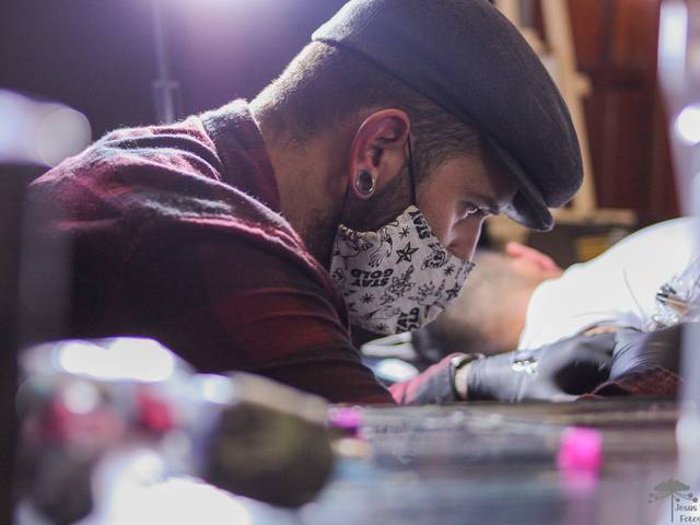 Tatuadores de Cassiano Massaro