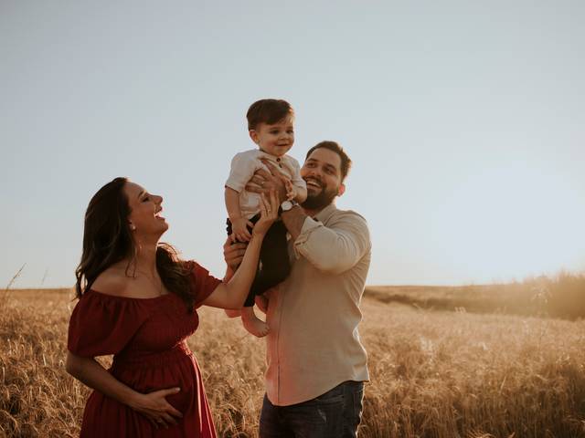 Ensaio Gestante  de Ensaio Gestante | Natália, Thiago e Estêvão esperam Isabel