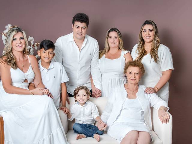 Dia das Mães de Retratos de Mãe-Adriana,Mariella, Diogo, Erika Stephanie, Samuel e Pietro