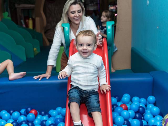 Ensaio Infantil  de Acompanhamento Infantil do Luan - Dia de Colônia de Férias