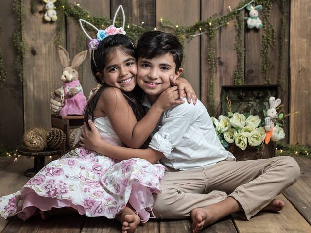 Páscoa de Mini Ensaio de Páscoa da Sara e do Davi