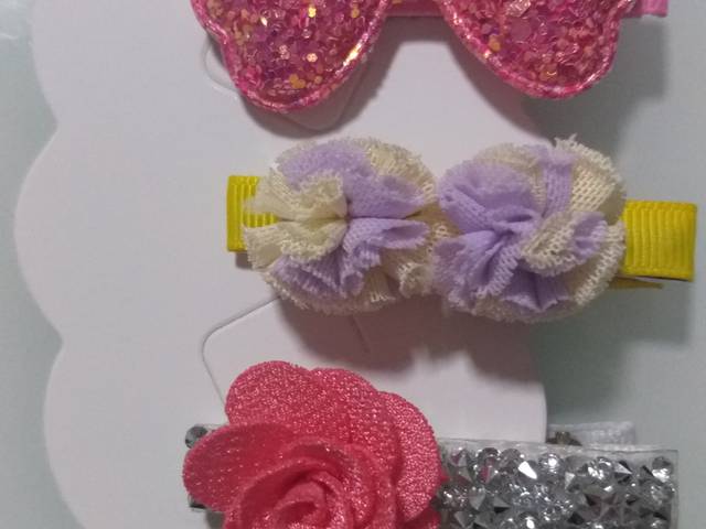 Hair clips de Hair clips 