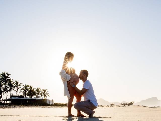 Gestante de Ensaio Gestante na Praia da Reserva – Um Cenário Perfeito para Eternizar Momentos Únicos