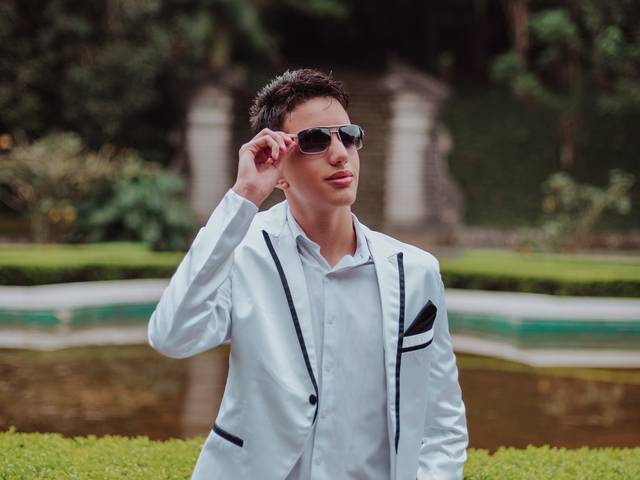 Ensaio de Debutante de Bryan - 15 anos