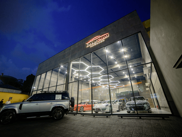 Evento Corporativo de Inauguração Intercom Veículos