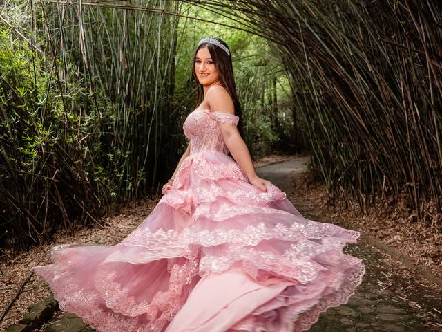 Ensaio de Debutante de Eduarda 15 anos