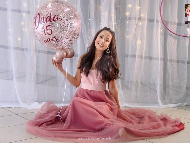 Fotografia de Debutante de Festa de 15 anos   Maria Eduarda