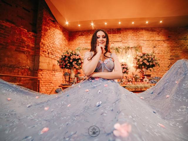 Fotografia de Debutante de Festa de 15 anos Mariana