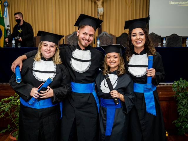 Formatura de Comunicação Social - Publicidade e Propaganda