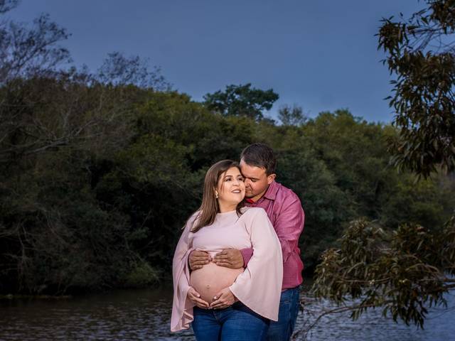 Gestante de Grazi e Jonata