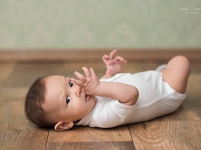 Infantil de Theo - 6 meses