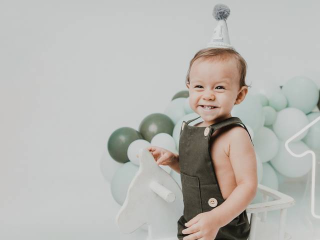 Smash the cake de 1 ano do Henrique