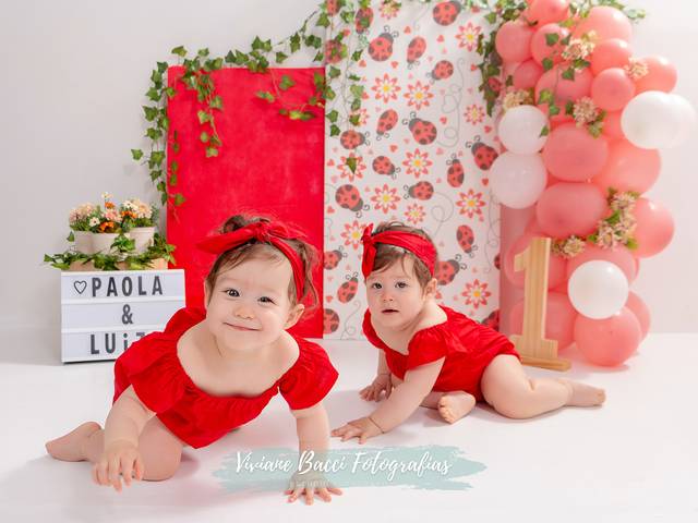 Smash the Cake de Ensaio Smash the Cake - Paola e Luiza