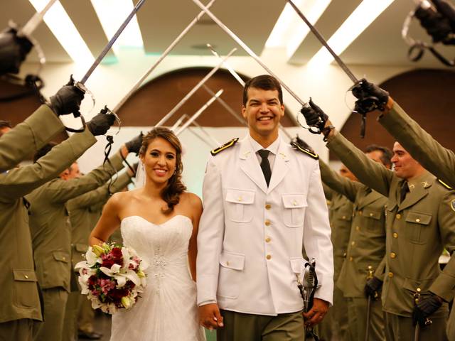 Casamentos de Thais e Albuquerque