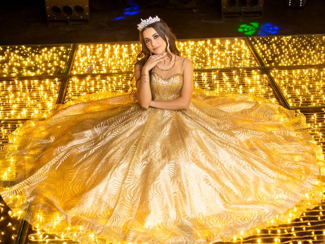 Debutante de Festa de 15 anos da Ana Luiza - CONVIVIUM RECEPÇÕES