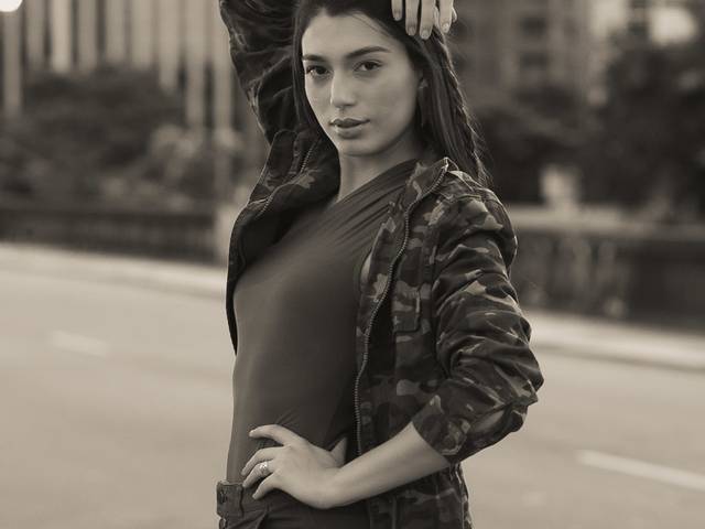 Fotografia Feminina de Ensaio Urbano no Viaduto Santa Tereza - Dhafny Ingrid