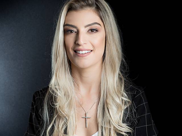 New Brand de Carolina - My Essence