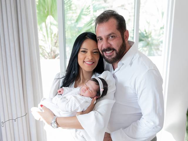 NEWBORN de Ainara-Helena