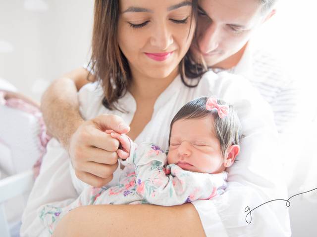 NEWBORN de Lara em seu primeiro ensaio fotográfico