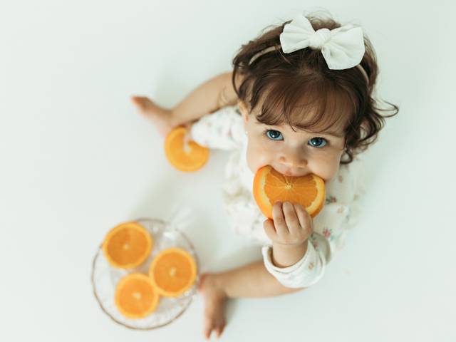 Acompanhamento de bebê de Sessão de Frutinhas da Lorena