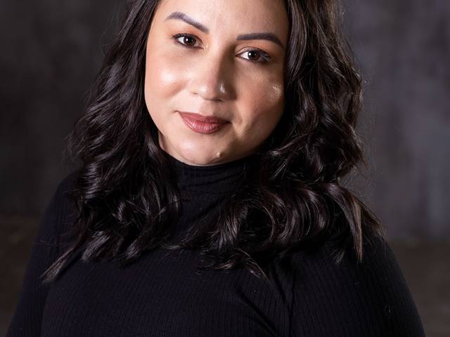 Perfil Profissional de Brenda Cardoso