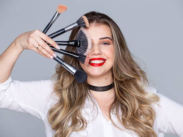 Perfil Profissional de Fotos de Perfil Profissional Stefânia Félix