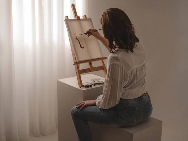 Feminino de DJOVANNA 