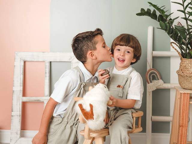 Ensaio Infantil de A Páscoa do Daniel e do Miguel