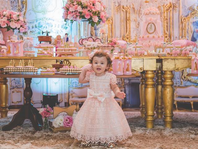 Aniversários de {Aurora} 1 Aninho