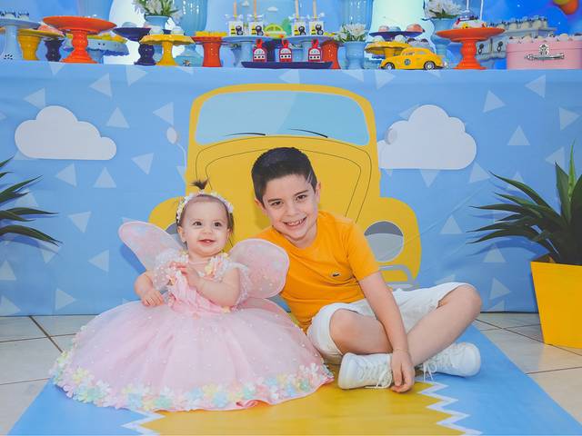 Aniversários de {Felipe} e {Giovanna} Feliz Aniversário