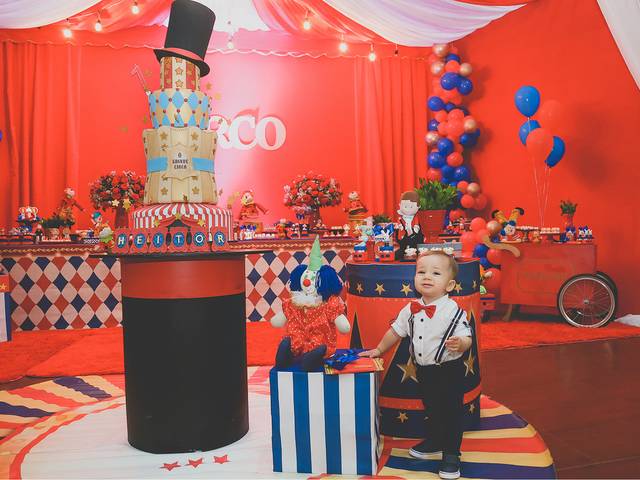 Aniversários de {Heitor} 1 Aninho