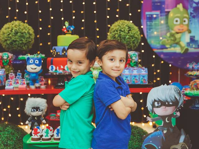 Gestante de {Pedro} e {Tiago} 5 Anos