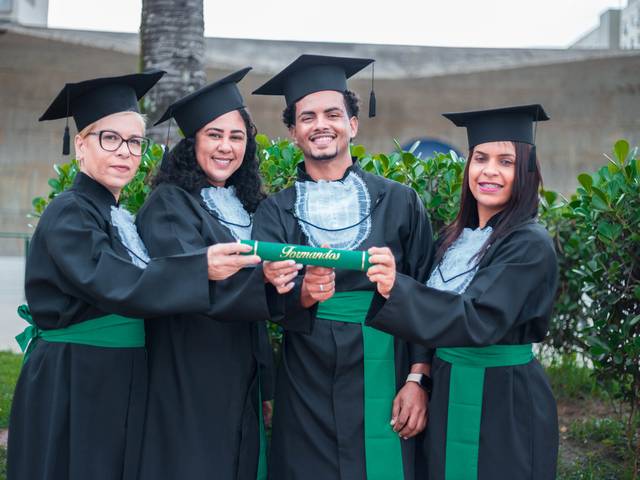 Sessão fotográfica formatura  de Ensaio de formatura