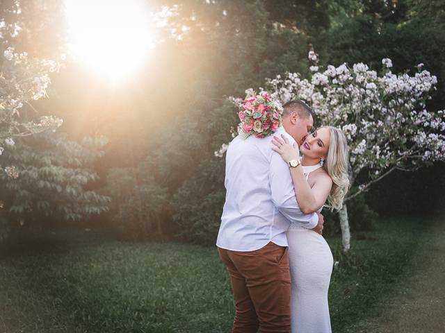 CASAIS de Vanusa e Diogo