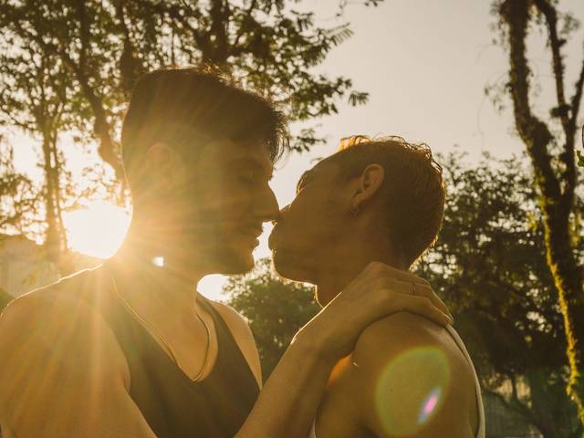 Ensaio Pessoal de Ensaio de Casal LGBT em Santos, SP